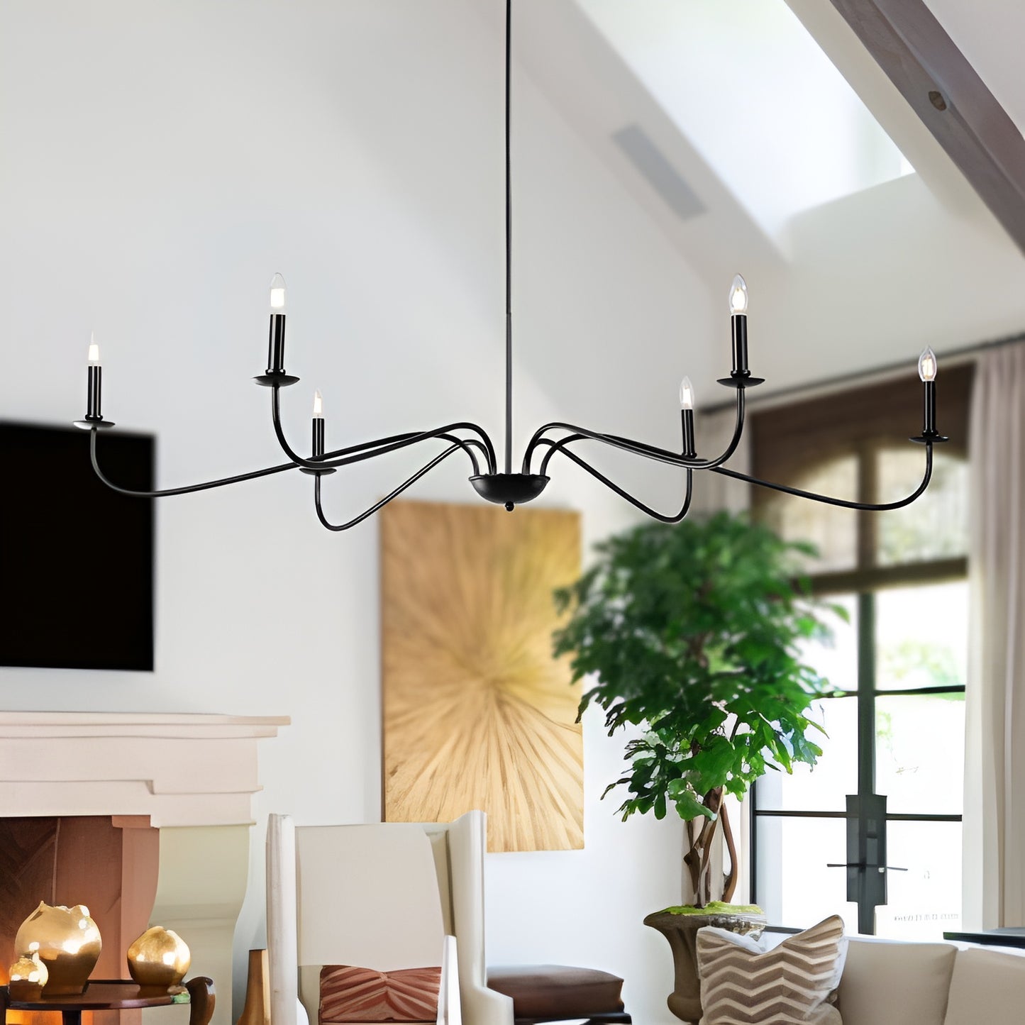 Traditional / Classic Gold or Black Chandelier with Candle-Style Lighting