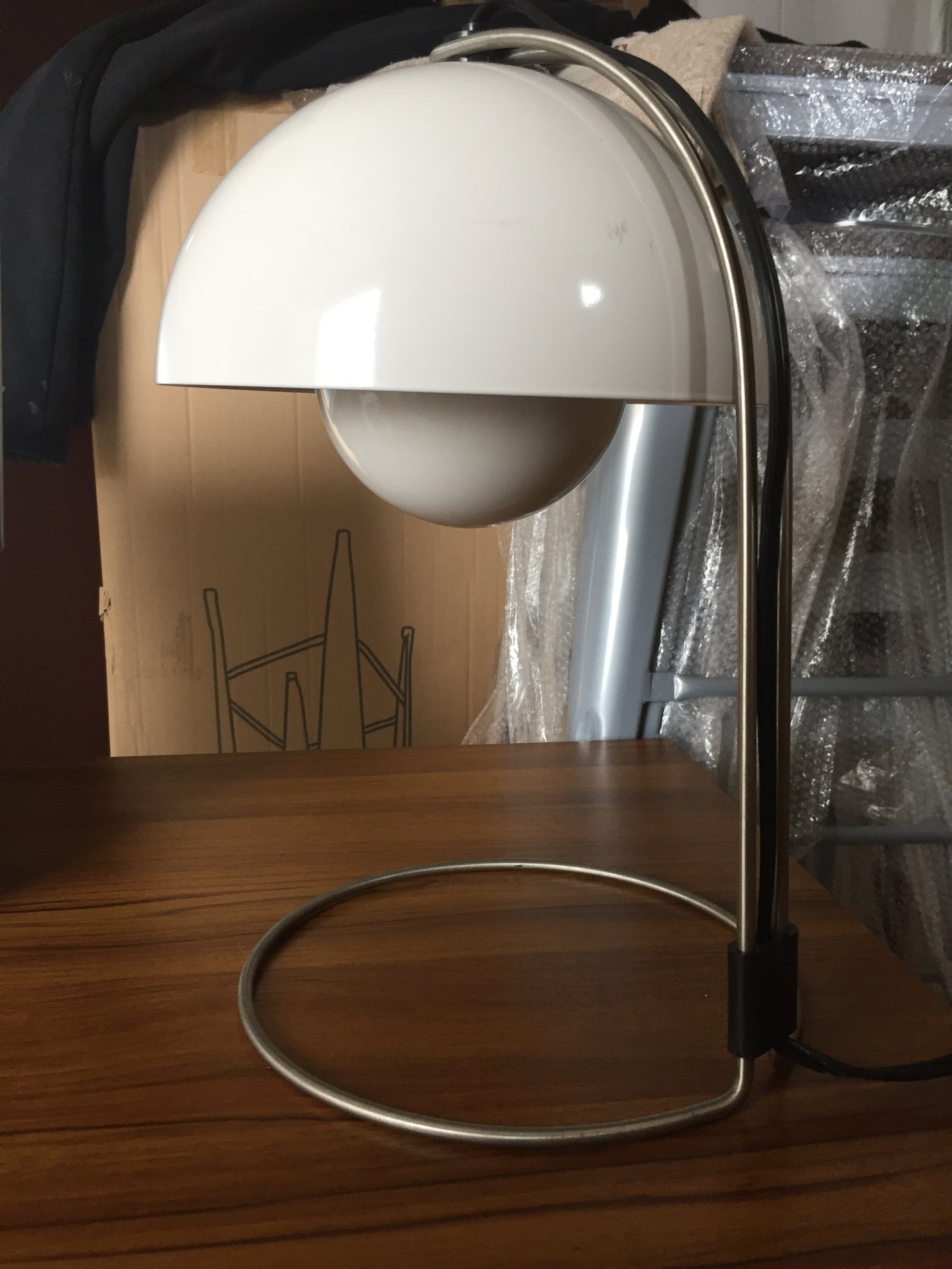 DecoMust Wholesale Desk Lamps - Illuminate Your Workspace with Elegance ✨💡