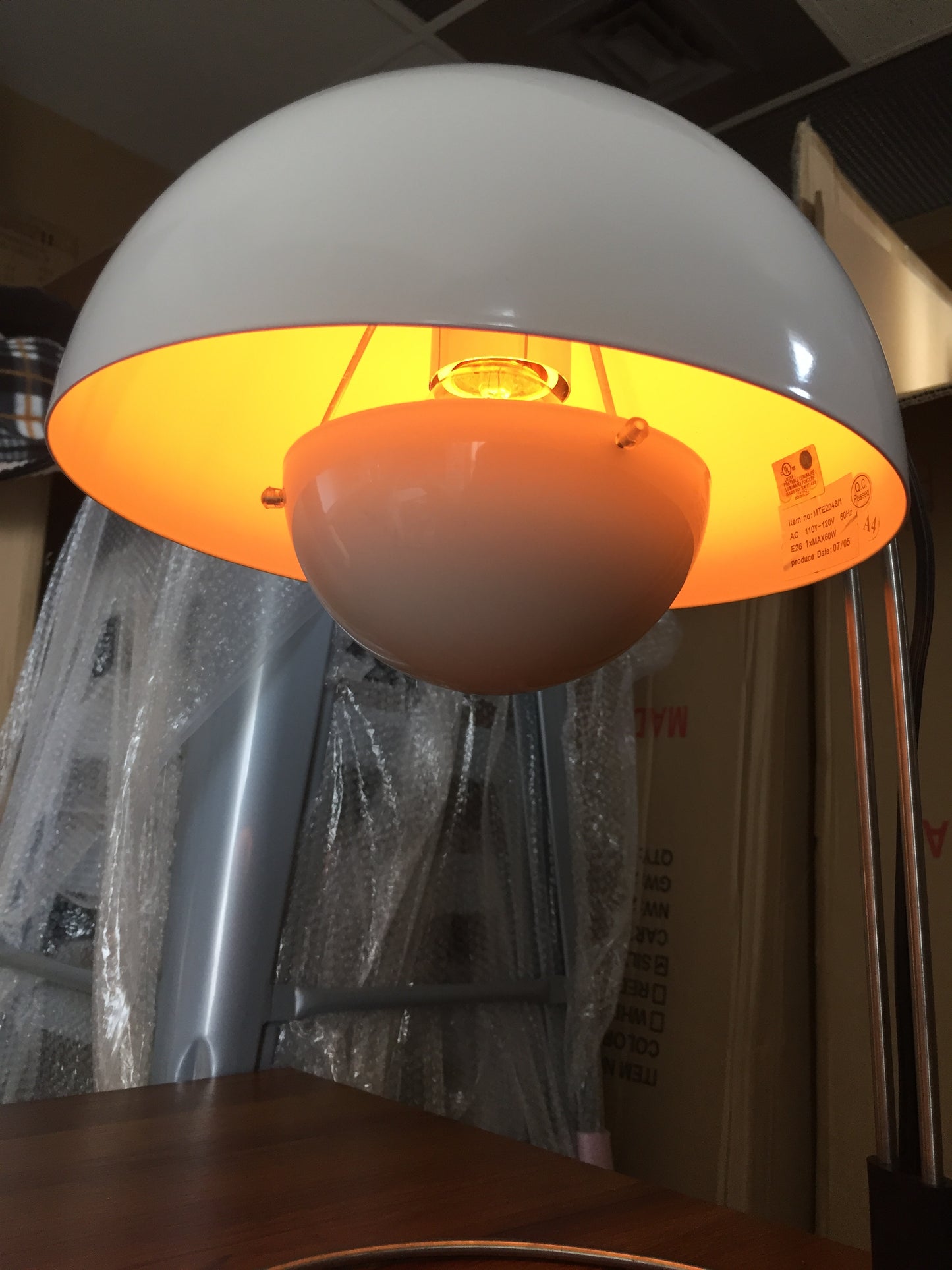 DecoMust Wholesale Desk Lamps - Illuminate Your Workspace with Elegance ✨💡